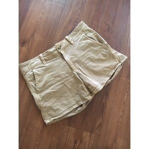 American Eagle tan shorts size 8